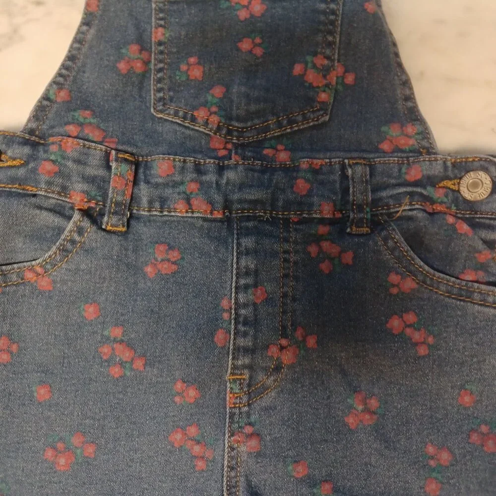 Soho Blue Denim Girl's Overall Cut-off Shorts 6X Blue Pink Flowers - Picture 4 of 4
